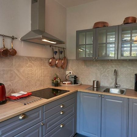 Les Appartements Saint-Martin Colmar Esterno foto