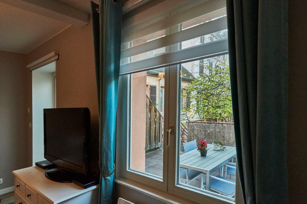 Les Appartements Saint-Martin Colmar Esterno foto
