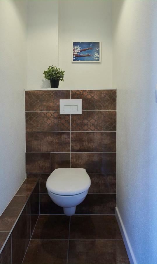 Les Appartements Saint-Martin Colmar Esterno foto