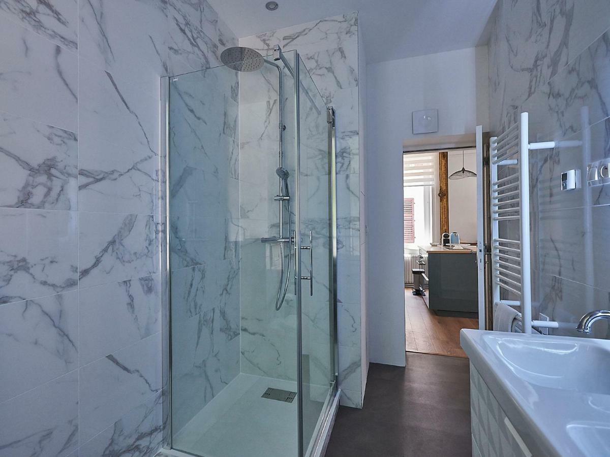 Les Appartements Saint-Martin Colmar Esterno foto