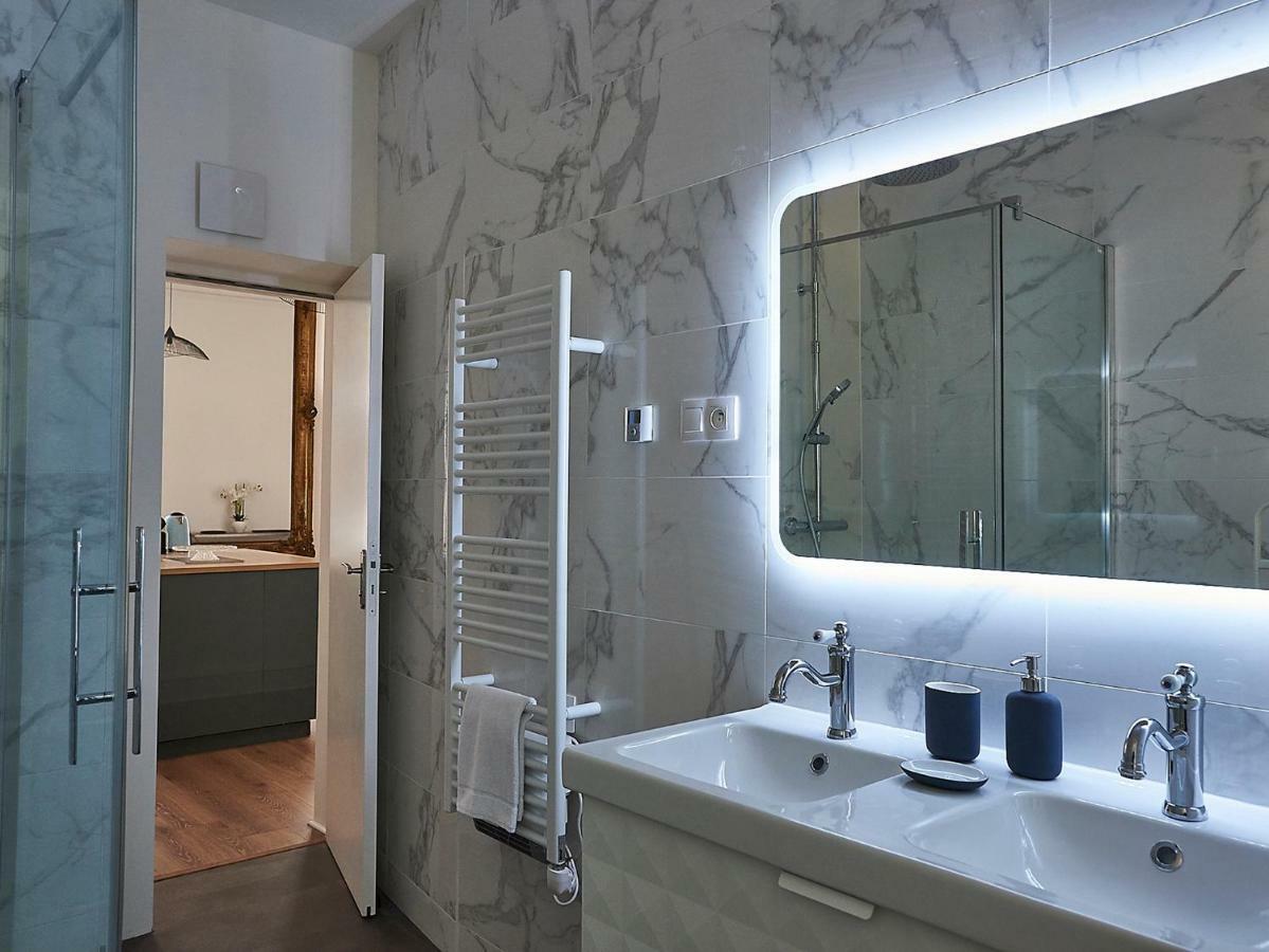 Les Appartements Saint-Martin Colmar Esterno foto